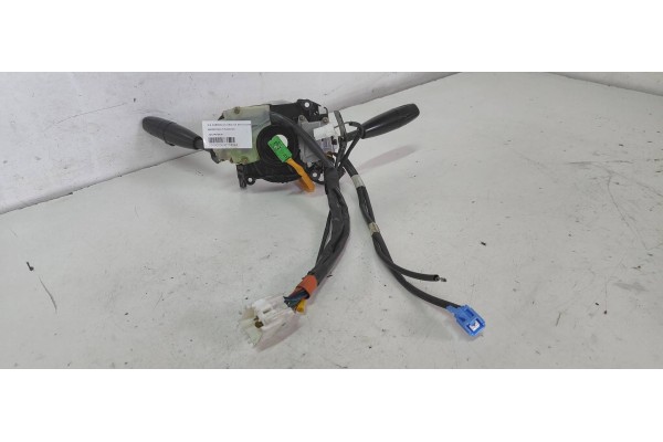 Recambio de mando multifuncion para kia carens 2.0 crdi ex monovolumen referencia OEM IAM JQKARFSEF1  
