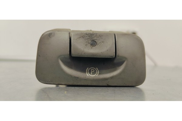 Recambio de freno de mano electrico para renault scenic ii emotion referencia OEM IAM 8200270265B  