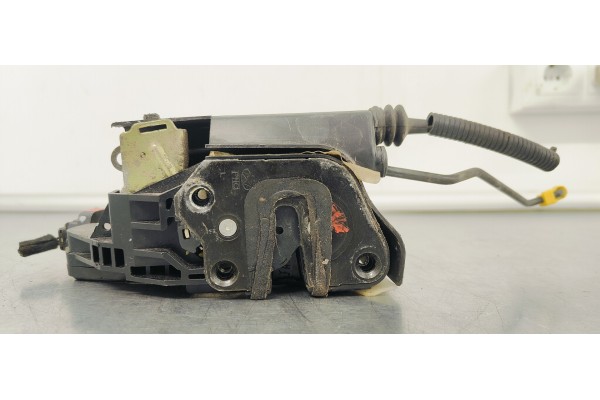 Recambio de cerradura puerta delantera izquierda para kia opirus referencia OEM IAM   