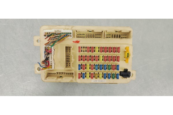 Recambio de caja reles / fusibles para kia opirus referencia OEM IAM 919503F000  