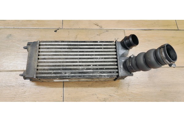 Recambio de intercooler para peugeot 5008 1.6 hdi 115 fap referencia OEM IAM 9656503980  