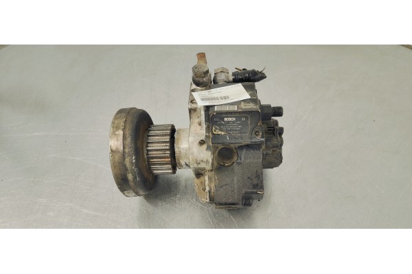 Recambio de bomba inyeccion para audi a6 berlina (4f2) 3.0 tdi quattro (165kw) referencia OEM IAM 0445010090  