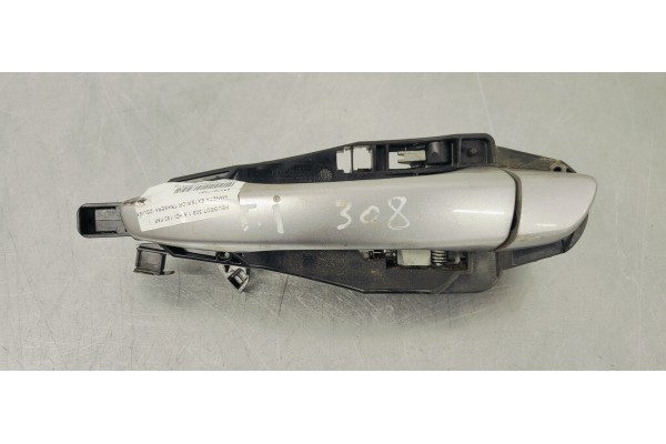 Recambio de maneta exterior trasera izquierda para peugeot 308 1.5 hdi 130 fap referencia OEM IAM 9802977380  