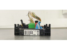 Recambio de caja reles / fusibles para peugeot 308 1.6hdi 92 fap referencia OEM IAM 9807054180  