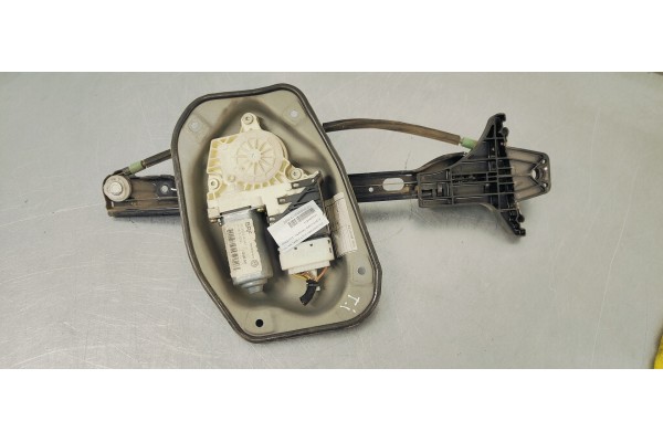 Recambio de elevalunas trasero izquierdo para volkswagen golf v berlina (1k1) highline 4motion referencia OEM IAM 1K4839461A  