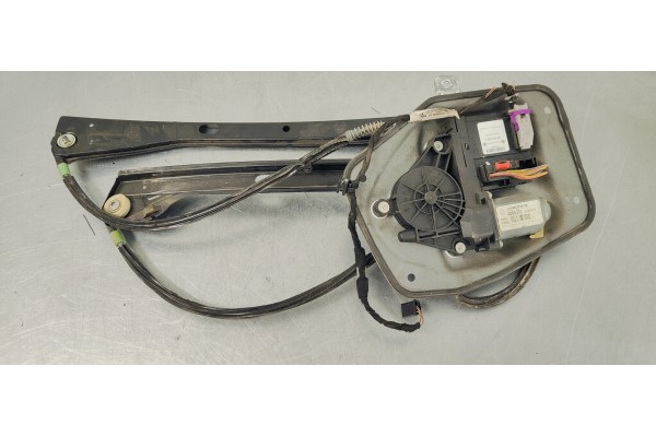 Recambio de elevalunas delantero derecho para volkswagen golf v berlina (1k1) highline 4motion referencia OEM IAM 1K3837462A  