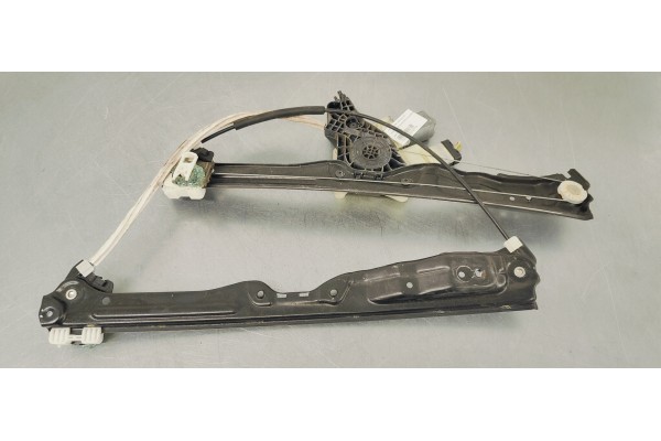 Recambio de elevalunas delantero izquierdo para peugeot 308 1.6hdi 92 fap referencia OEM IAM 9677734880  