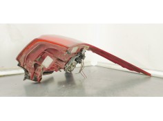 Recambio de piloto trasero derecho para peugeot 5008 1.6 hdi 115 fap referencia OEM IAM   