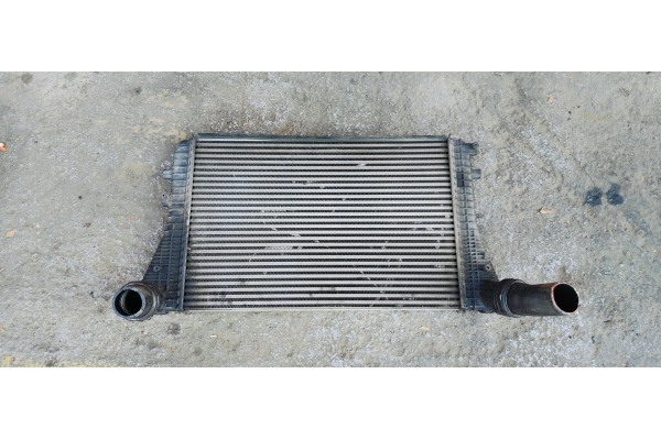 Recambio de intercooler para seat leon (1p1) 2.0 tdi referencia OEM IAM 1K0145803A  