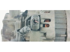 Recambio de alternador para kia sorento 2.5 crdi ex referencia OEM IAM 373004A112  