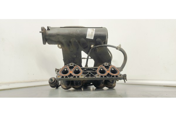 Recambio de colector admision para renault clio ii fase ii (b/cb0) referencia OEM IAM 8200064370  