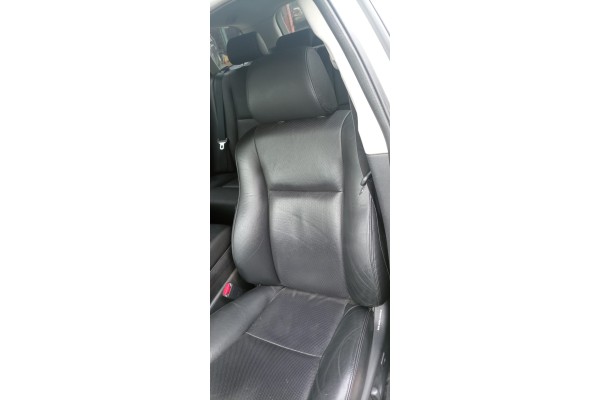 Recambio de juego asientos completo para toyota avensis wagon (t25) 2.0 d-cat referencia OEM IAM   