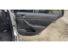 Recambio de juego asientos completo para toyota avensis wagon (t25) 2.0 d-cat referencia OEM IAM   