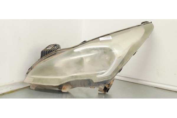 Recambio de faro izquierdo para peugeot 5008 1.6 hdi 115 fap referencia OEM IAM 9805505480  