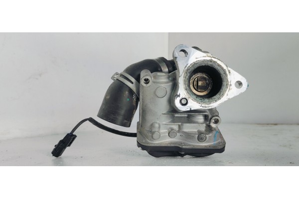 Recambio de valvula egr para renault kangoo expression referencia OEM IAM H8201143495  