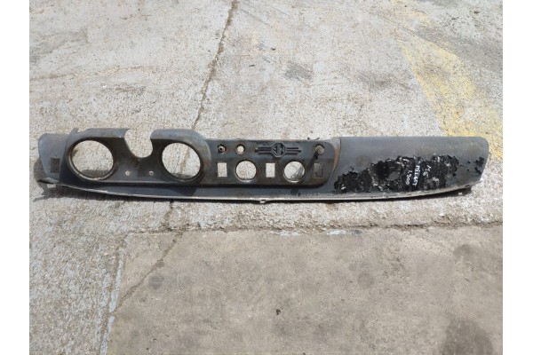 Recambio de salpicadero para mg midget 1500 referencia OEM IAM   
