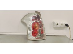 Recambio de piloto trasero izquierdo para toyota corolla verso (e12) 2.0d4d 115 referencia OEM IAM   