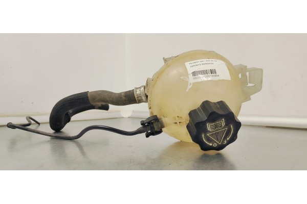 Recambio de deposito expansion para peugeot 308 1.6hdi 92 fap referencia OEM IAM   
