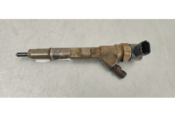 Recambio de inyector para chrysler voyager (rg) referencia OEM IAM 0445110059  