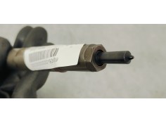 Recambio de inyector para chrysler voyager (rg) referencia OEM IAM 0445110059  