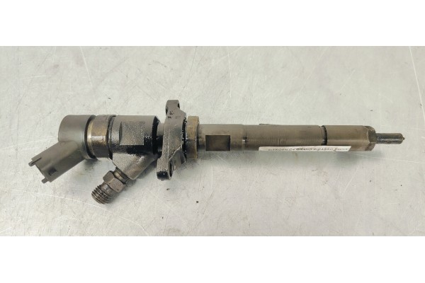 Recambio de inyector para citroen c4 grand picasso exclusive plus referencia OEM IAM 0445110259  