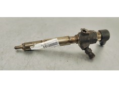 Recambio de inyector para renault scenic ii 1.5dci 105 referencia OEM IAM 8200380253  