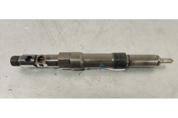 Recambio de inyector para ford mondeo berlina (ge) titanium (d) referencia OEM IAM 3S7Q9K546BB  
