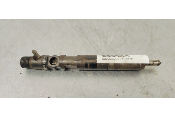 Recambio de inyector para ford focus berlina (cak) ghia referencia OEM IAM 2T1Q9F593AA  