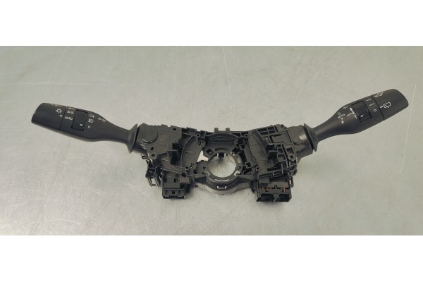 Recambio de mando multifuncion para lexus nx 2.5i eh 153 [300h] 4x4 referencia OEM IAM 17F744  