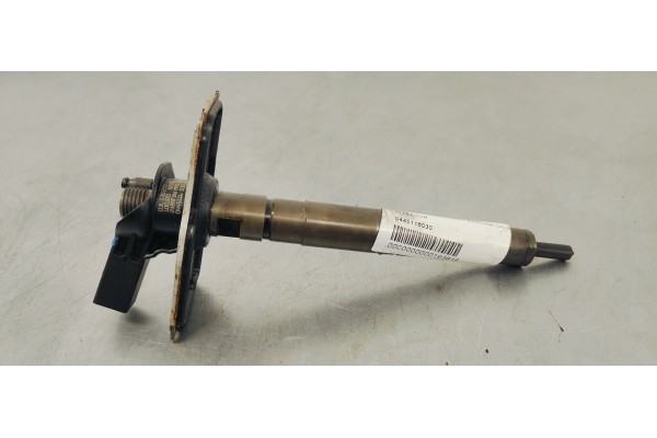 Recambio de inyector para volkswagen passat berlina (3c2) 2.0 tdi 140 fap referencia OEM IAM 0445116030  