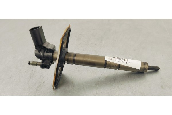 Recambio de inyector para volkswagen passat berlina (3c2) 2.0 tdi 140 fap referencia OEM IAM 0445116030  
