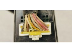 Recambio de mando elevalunas delantero derecho para kia opirus referencia OEM IAM   