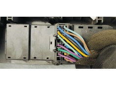 Recambio de mando elevalunas delantero izquierdo para opel antara cosmo plus 4x4 referencia OEM IAM 202005436  