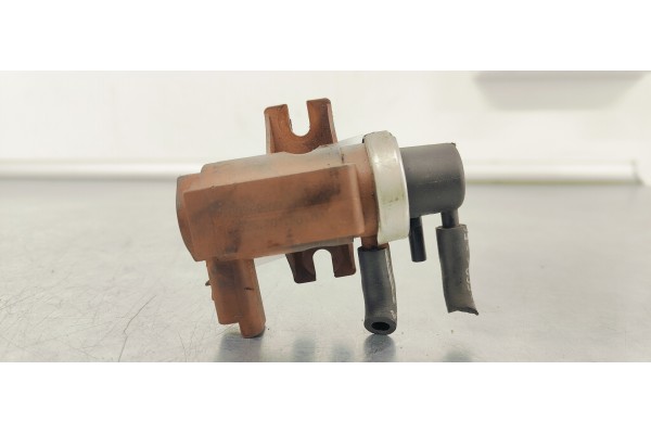 Recambio de valvula aire adicional para citroen c4 berlina cool referencia OEM IAM 9652570180  