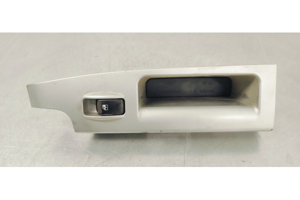 Recambio de mando elevalunas trasero derecho para kia sorento 2.5 crdi ex referencia OEM IAM 4785251110  