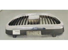 Recambio de rejilla delantera para seat altea (5p1) arena referencia OEM IAM 5P0853654  