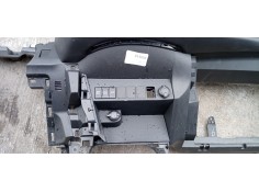 Recambio de salpicadero para toyota rav 4 referencia OEM IAM   