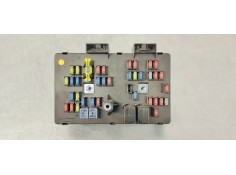 Recambio de caja reles / fusibles para opel antara cosmo plus 4x4 referencia OEM IAM C105IP  