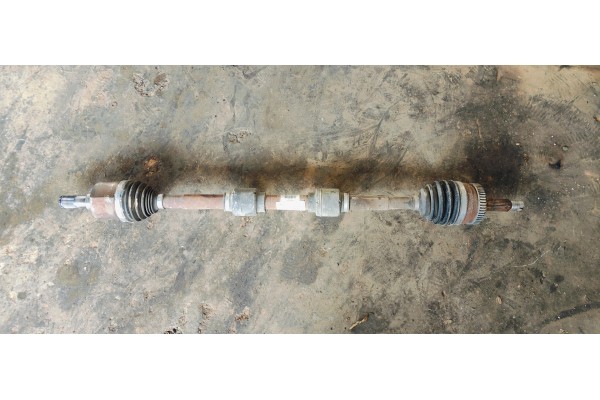 Recambio de transmision delantera derecha para kia carens ( ) 1.7crdi 116 fap referencia OEM IAM 49501A4220  