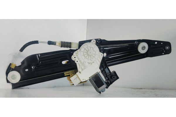 Recambio de elevalunas trasero derecho para bmw serie 5 touring (f11) 518d referencia OEM IAM 7208018F18S  