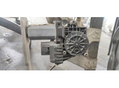 Recambio de elevalunas delantero izquierdo para audi a6 berlina (4b2) 2.5 tdi quattro referencia OEM IAM   