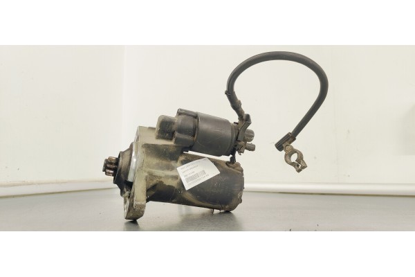 Recambio de motor arranque para seat leon (1m1) 1.6 16v referencia OEM IAM 0001121006  