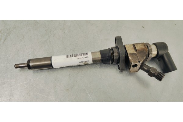 Recambio de inyector para peugeot 407 st sport referencia OEM IAM 9657144580  