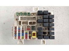 Recambio de caja reles / fusibles para mitsubishi colt cabrio czc 1.5 cat referencia OEM IAM 8565A108 1571HOA 