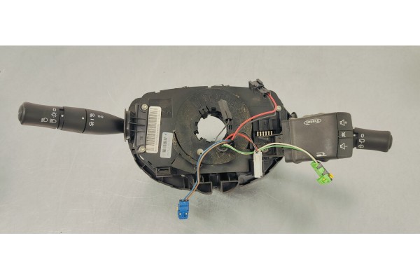 Recambio de mando multifuncion para renault megane ii berlina 5p confort dynamique referencia OEM IAM 8200155865  