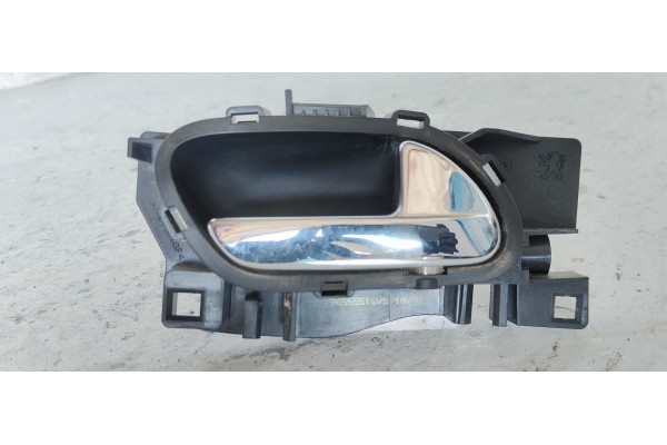 Recambio de maneta interior delantera derecha para citroen c4 picasso exclusive referencia OEM IAM 96555516VD  