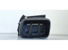 Recambio de rejilla aireadora para toyota rav 4 referencia OEM IAM 5567042110  