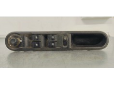 Recambio de mando elevalunas delantero izquierdo para renault espace iv (jk0) 2.0dci 130 referencia OEM IAM 8200328425  