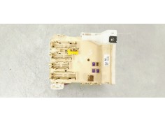 CAJA RELES / FUSIBLES 8273078010 