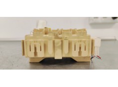 Recambio de caja reles / fusibles para lexus nx 2.5i eh 153 [300h] 4x4 referencia OEM IAM 8273078010  